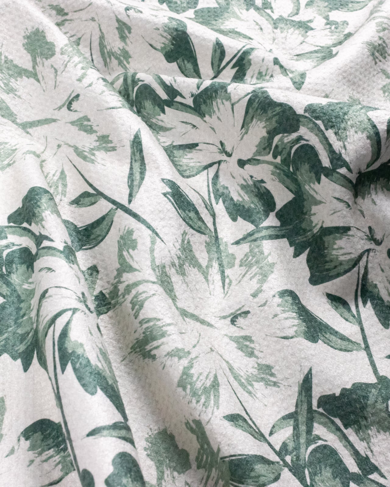 HIBISCUS - Large Golf Towel